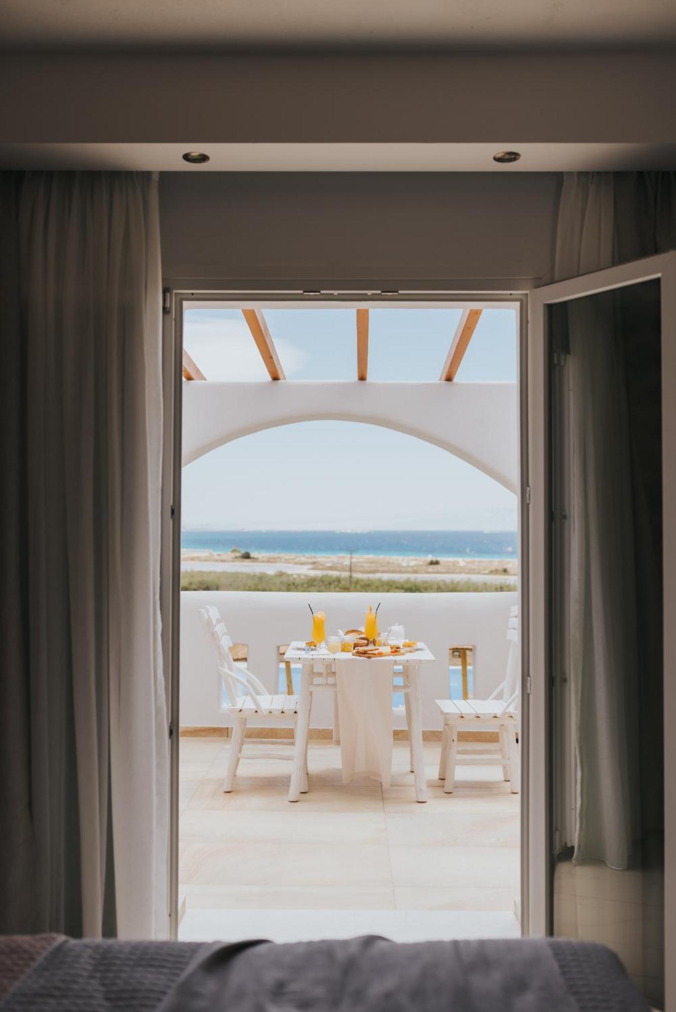 Naxos Grand Hotel Naxos City Bagian luar foto